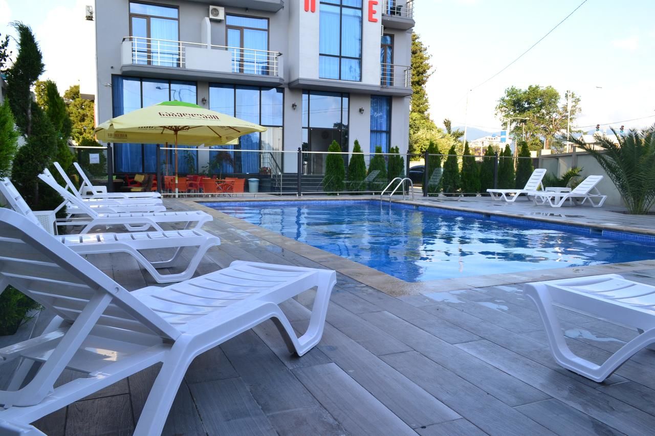 Отель Hotel Skyline Batumi Батуми-5