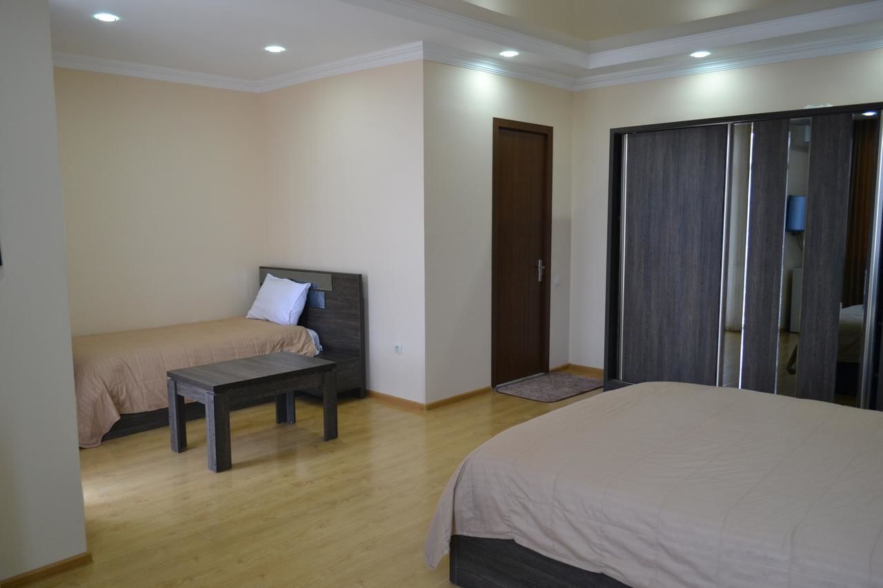 Отель Hotel Skyline Batumi Батуми-23