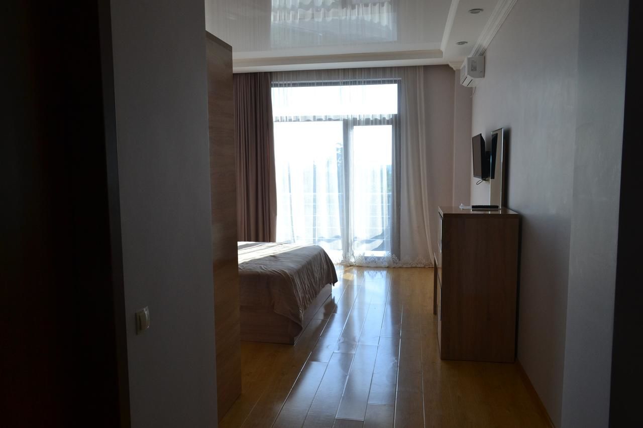 Отель Hotel Skyline Batumi Батуми-7