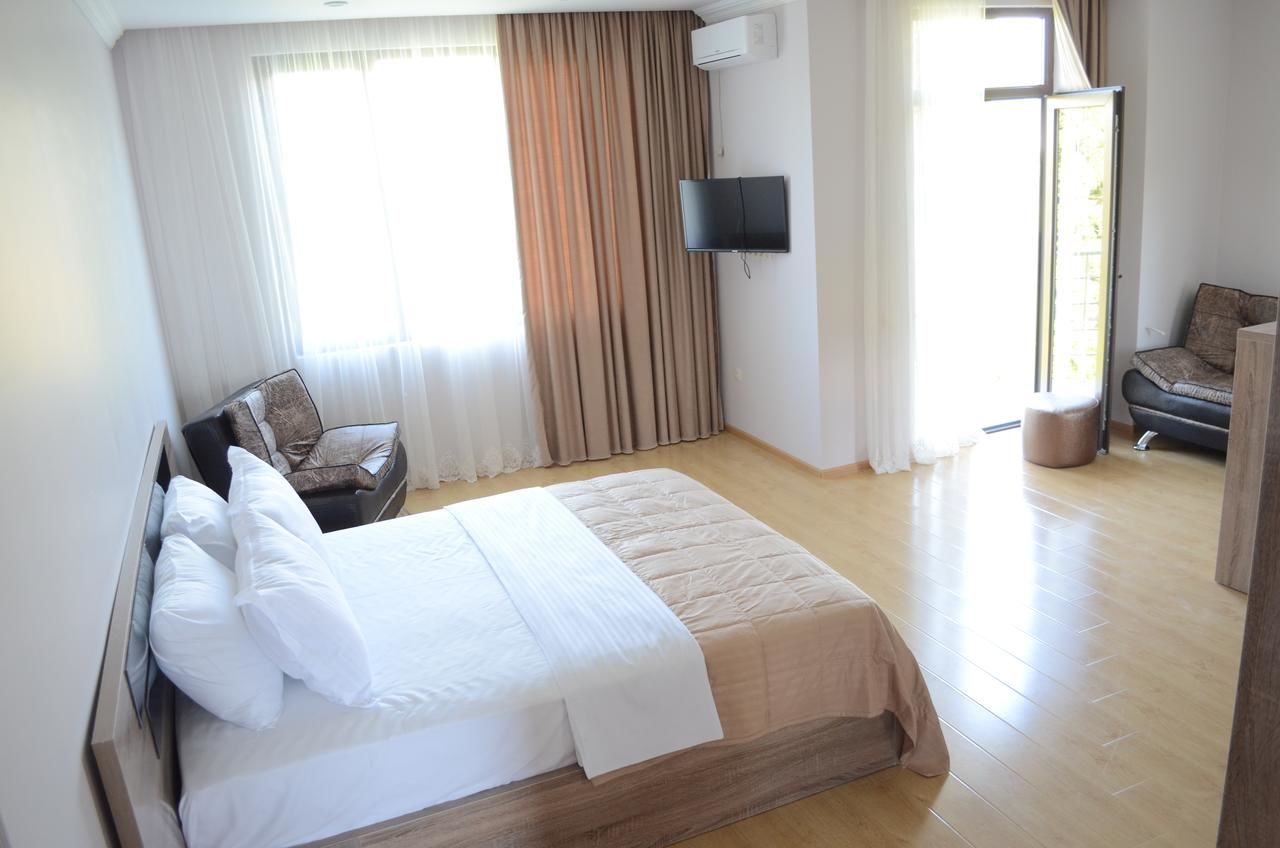 Отель Hotel Skyline Batumi Батуми-44