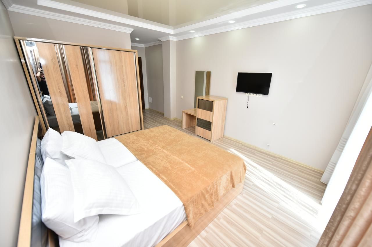 Отель Hotel Skyline Batumi Батуми