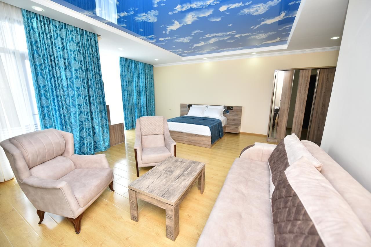 Отель Hotel Skyline Batumi Батуми-8